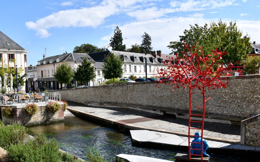 « Construire une identité romancée de notre territoire »