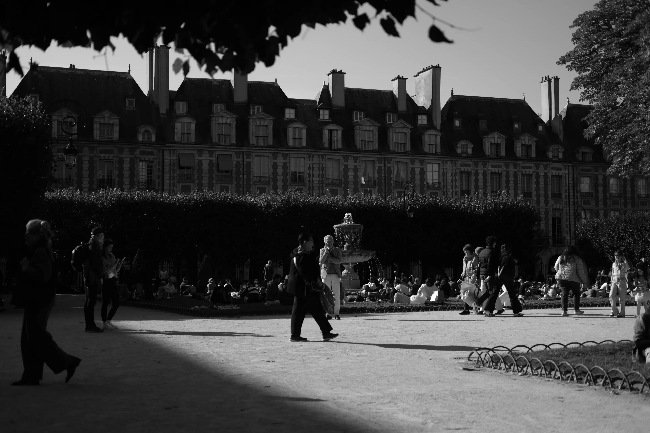 Terre historique d’exil et de refuge : le vent de la liberté, de l’égalité exulte dans l’harmonie des différences